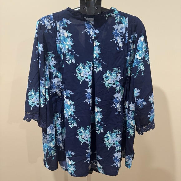 Women's Boho Floral Lace Crochet Trim Blue Tunic Shirt Size 24W Coastal Casual - Picture 8 of 10